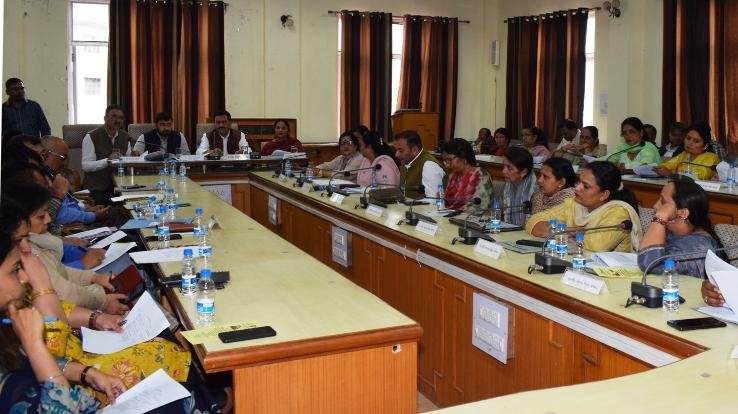  Quarterly meeting of Zila Parishad Solan concluded, Chairman Ramesh Thakur presided over it