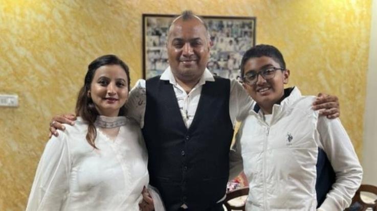 United -Singla -secured- first- position -in -class -10th -from- the- countrys- famous- Pine -Grove -School-, Kasauli