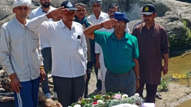 Jwalamukhi: -Brave- former- soldier -of- all- three -wars -Mehar -Singh- passed -away, -tribute -paid- with -tearful -eyes