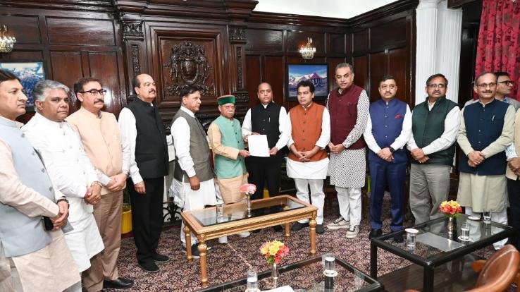 Shimla: BJP submitted a memorandum to the Governor in the Vimal Negi death case