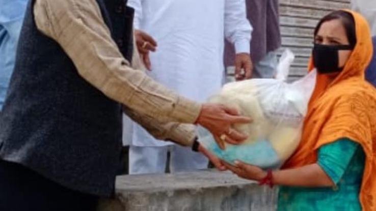 संयुक्त व्यापार मंडल लगातार जन सेवा के कार्यों में व्यस्त