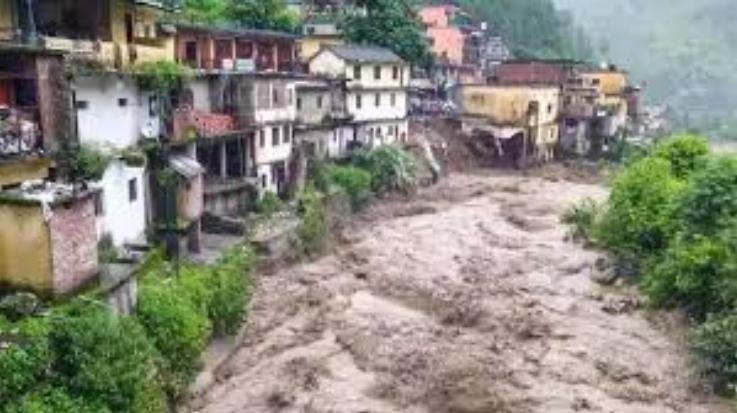 Yellow alert of rain in 6 districts even today, flash flood in Kullu, know weather update