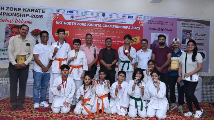 Dehra: Karate Academy students won medals in North Zone Championship in Kalka.