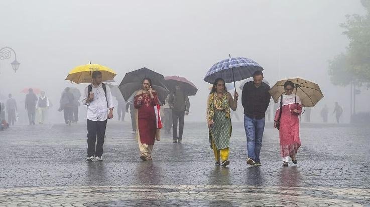 Yellow_alert_for_rain_in_5_districts_of_Himachal_Pradesh_know_the_weather_update