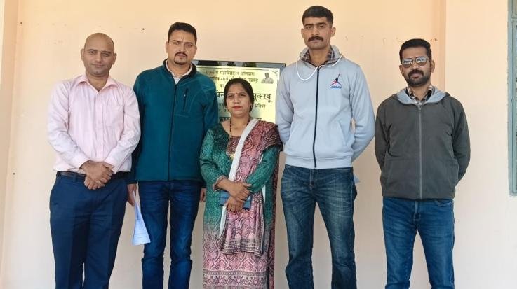 Dhaliara_Abhiket_Rana_a_B_Voc_student_of_Government_College_was_selected_for_the_crown_in_Chandigarh.