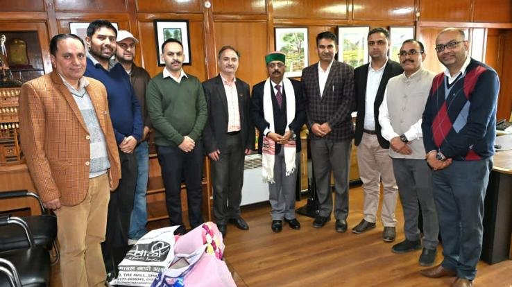 Revenue-officials-angry-over-lack-of-action-in-Tehsildar-case-warn-of-pen-down-strike
