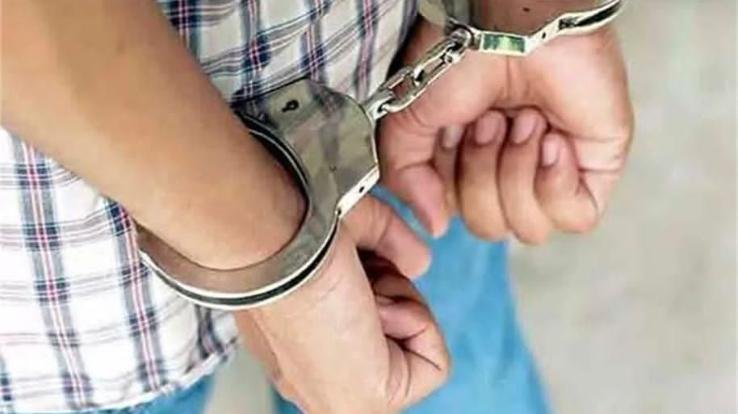 Bilaspur_District_police_tightens_its_grip_2_arrested_with_hashish_and_illegal_liquor