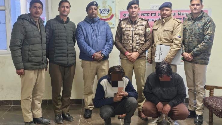 Kullu_Cattle_found_in_truck_in_Manali_two_arrested
