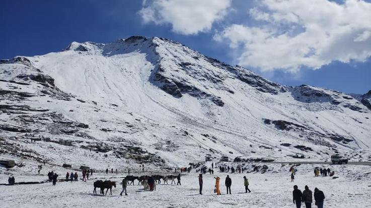 Himachal-Snowfall-in-Rohtang-fog-alert-in-Bilaspur-Mandi-today