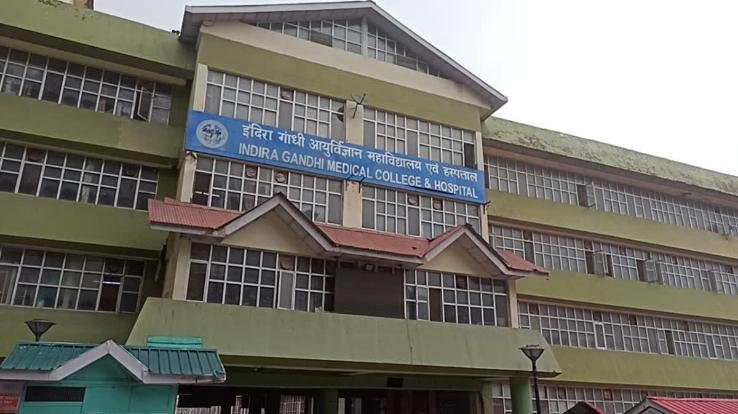 Shimla_IGMC_doctors_on_indefinite_strike_routine_operations_completely_stopped