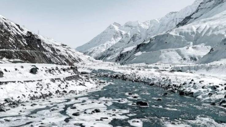 Snowfall-expected-in-Himachal-temperatures-in-minus-5-cities