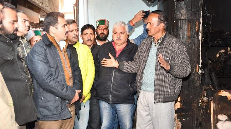 Arki_fire_tragedy_In_this_hour_of_grief_the_state_government_stands_with_the_affected_people-Vikramaditya Singh