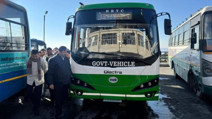 Himachal_HRTC_will_soon_get_297_new_electric_buses_Deputy_Chief_Minister_inspected
