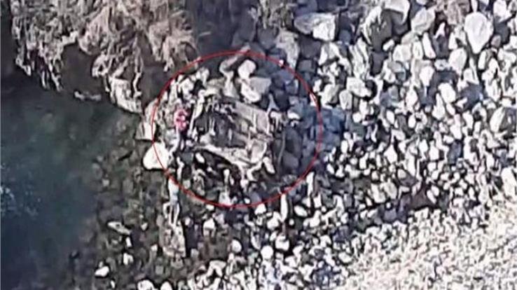 Vehicle_met_with_an_accident_on_Chamba-Saho_road_two_people_died.