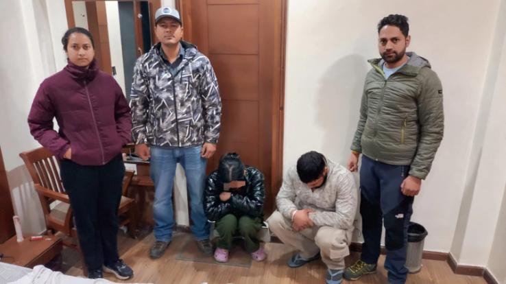 Kullu_Two_arrested_with_18.80_grams_of_chitta_and_cash_in_Bhuntar