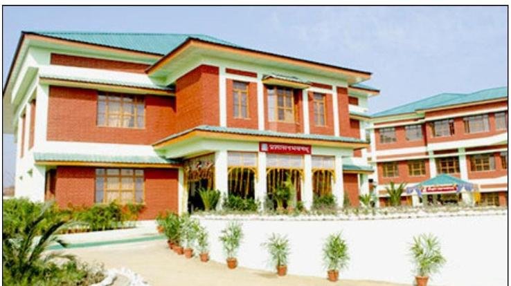 Kangra_Students_from_the_B.Ed._Department_of_the_Vedvyas_Campus_topped_the_entire_university.