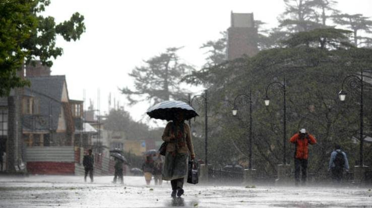 Himachal_Weather_to_worsen_across_the_state_today_with_7_districts_on_alert_for_a_severe_storm