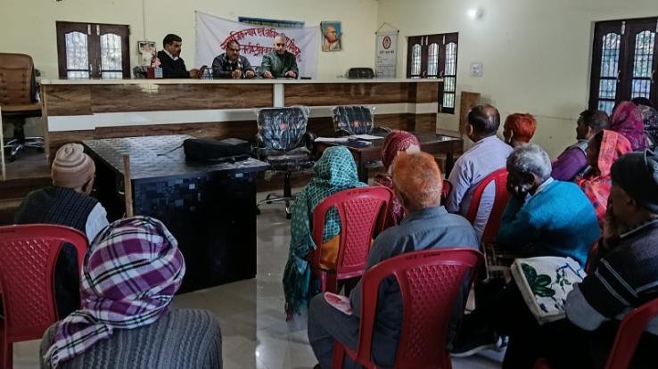 Khundiya_Awareness_camp_on_welfare_schemes_organized_in_Gram_Panchayat_Surani