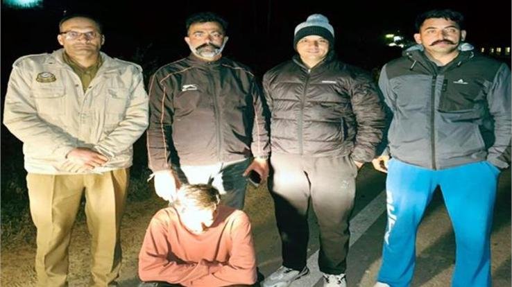 Bilaspur_ Accused_arrested_with_5.9_grams_of_chitta_case_registered