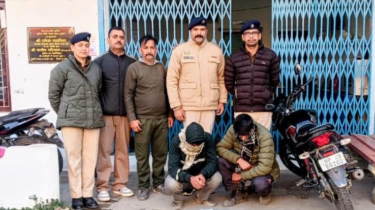 Kangra_Nurpur_police_action_2_arrested_with_717_grams_of_hashish