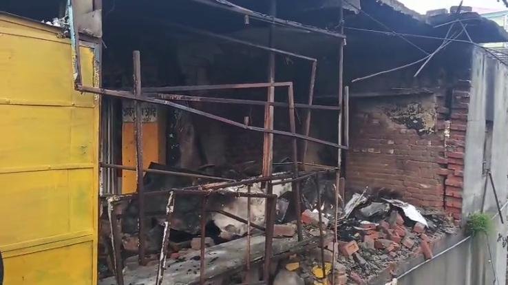 Hamirpur_Blast_in_tea_shop_in_Bhota_3_people_burnt_one_referred_to_PGI