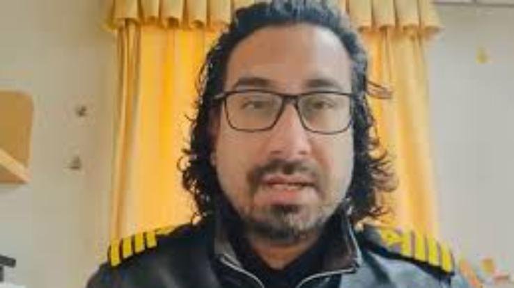 Iran-Israel_War_2,000_Indian_sailors_stranded_in_the_Persian_Gulf_Kullu's_Captain_Raman_Kapoor_gave_information