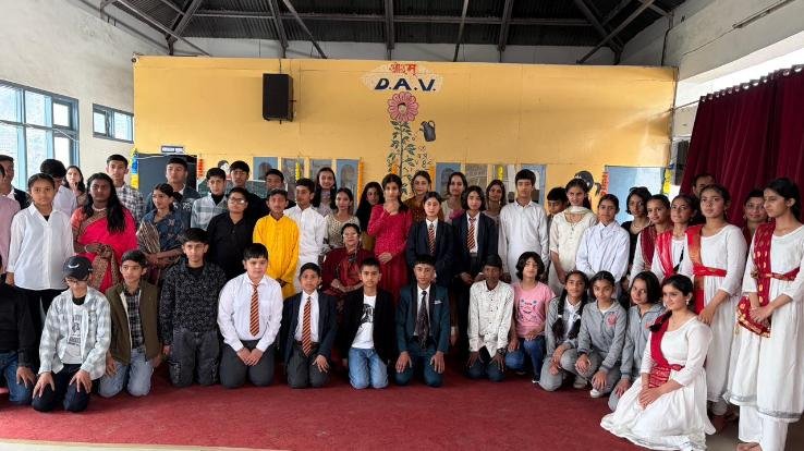 Solan_Inter-class_skit_competition_held_at_DAV_School_children_participated_enthusiastically