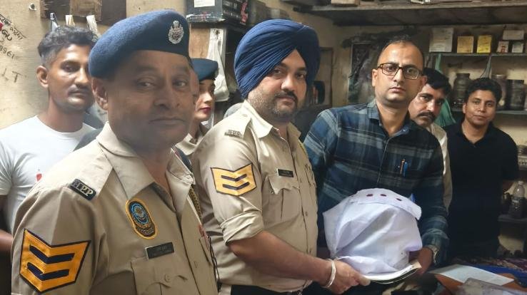 SIB raids Ghaluwal in Haroli, seizes 940 grams of marijuana