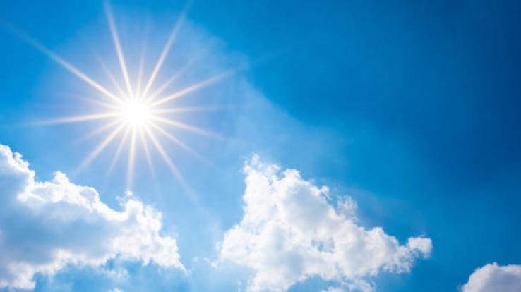 Clear_weather_in_Himachal_today_rain_and_snowfall_forecast_on_April_16-17