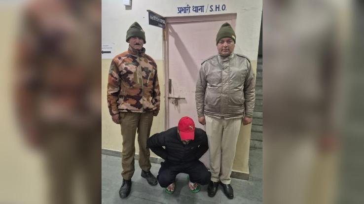 Youth_arrested_with_8.34_grams_of_Chitta_in_Theog_accused_sent_on_police_remand