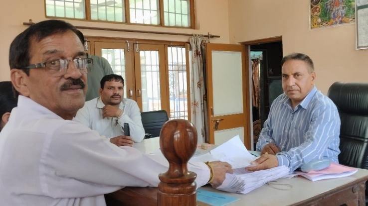 Anil Walia filed his nomination from Paragpur Gram Panchayat.