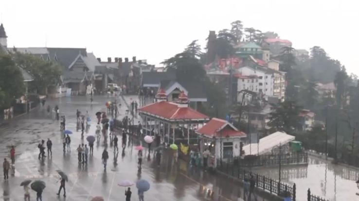  Heavy rain in Himachal for two days; orange alert for two districts.