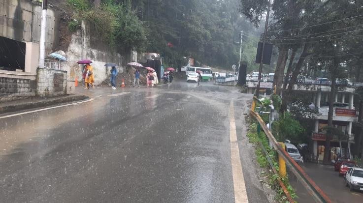 Heavy rain alert for Himachal: Roads submerged in Kangra, rain to continue until September 4; monsoon season rainfall 10% below normal.