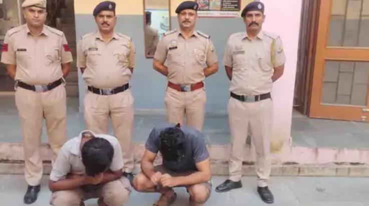 Major police crackdown on drug network in Solan; 3 smugglers arrested; 52.07 grams of 'Chitta' and 6.16 grams of ICE seized.