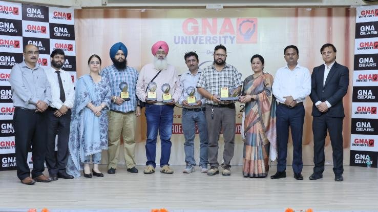 GNA University honored teachers at 'Aabhar 2026'