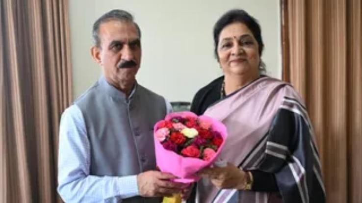 Meeting between Rajni Patil and Sukhu sparks political buzz; focus on coordination between the government and the organization; major Congress brainstorming session in Shimla today.