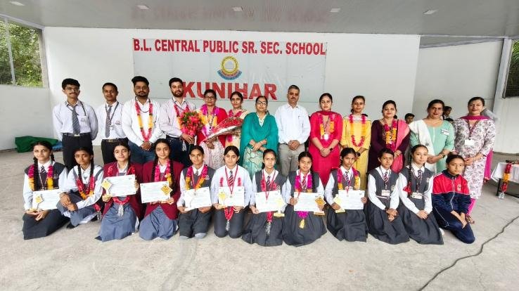 Students showcased their skills in the quiz, model exhibition, and science activity corner; winners were felicitated upon their return to school.