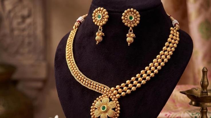 Gold prices drop, silver rises; check today's latest rates before buying.