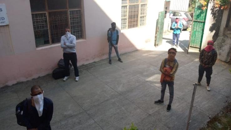 महाराष्ट्र से 11 लोग पहुंचे बिलासपुर