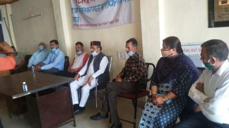 डाॅ. सैजल ने 1000 से अधिक मास्क किए वितरित