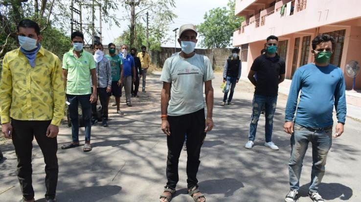 महाराष्ट्र से 41 लोग पहुंचे सोलन, सरकार का जताया आभार व्यक्त