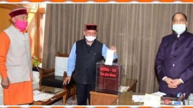 करसोग के दानी सज्जनो ने मुख्यमंत्री राहत कोष में दिया अंशदान