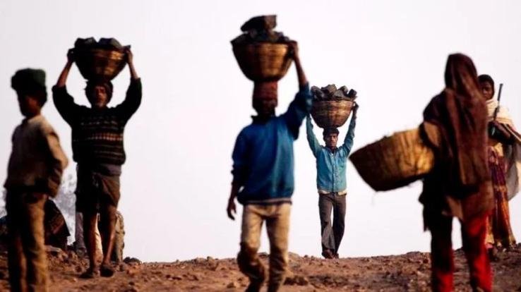 श्रम कानूनों में परिवर्तन श्रमिकों के हितों पर कुठाराघात : ओमप्रकाश शर्मा