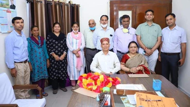 राज्य सहकारी बैंक से सीनियर मैनेजर हुई सेवा निवृत्त