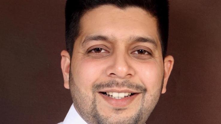 प्रदेश सरकार को रोज़गार सृजन के ऊपर प्राथमिकता से काम करने की ज़रूरत : देवेश चंदेल