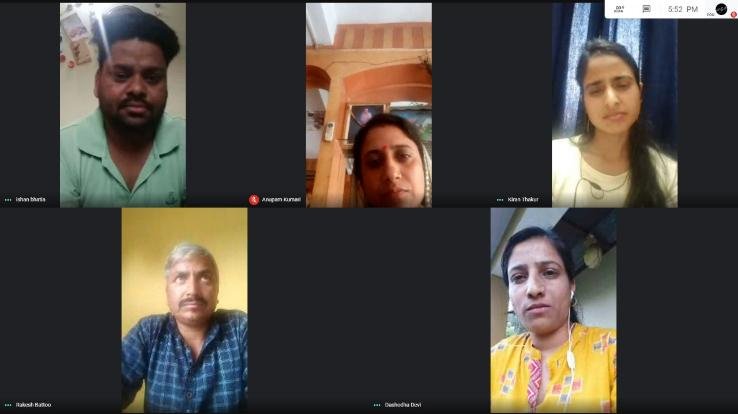 प्रधानाचार्य ईशान भाटिया ने छात्रों को सूर्य ग्रहण के बारे में दी जानकारी