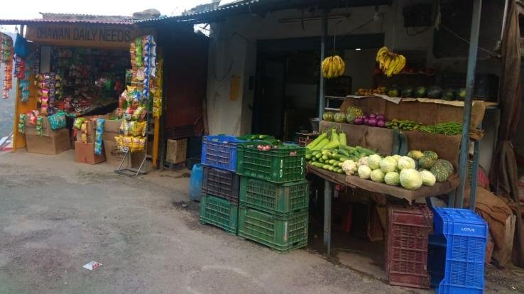 सायरी में दुकानें खुलने से दुकानदारों में खुशी का माहौल