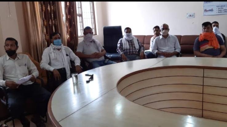 डीजल की बढ़ी हुई कीमतों को लेकर आल इंडिया रोड ट्रांसपोर्ट वर्कर फैडरेशन ने किया जोरदार विरोध