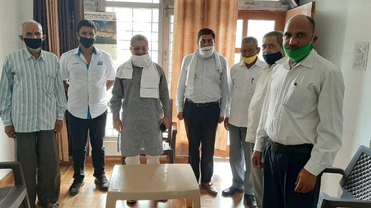 लगातार पानी की समस्या से परेशान हैं बेनला ब्रह्मणा के लोग