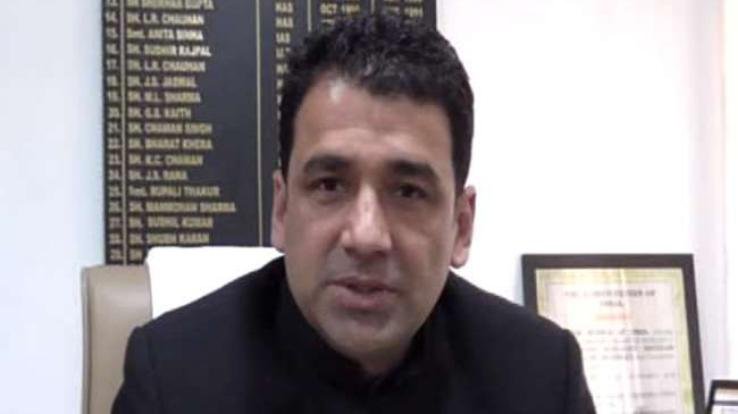 कामगारों को चोर रास्तों से बीबीएन में प्रवेश करवाने से बाज नहीं आ रहे ठेकेदार